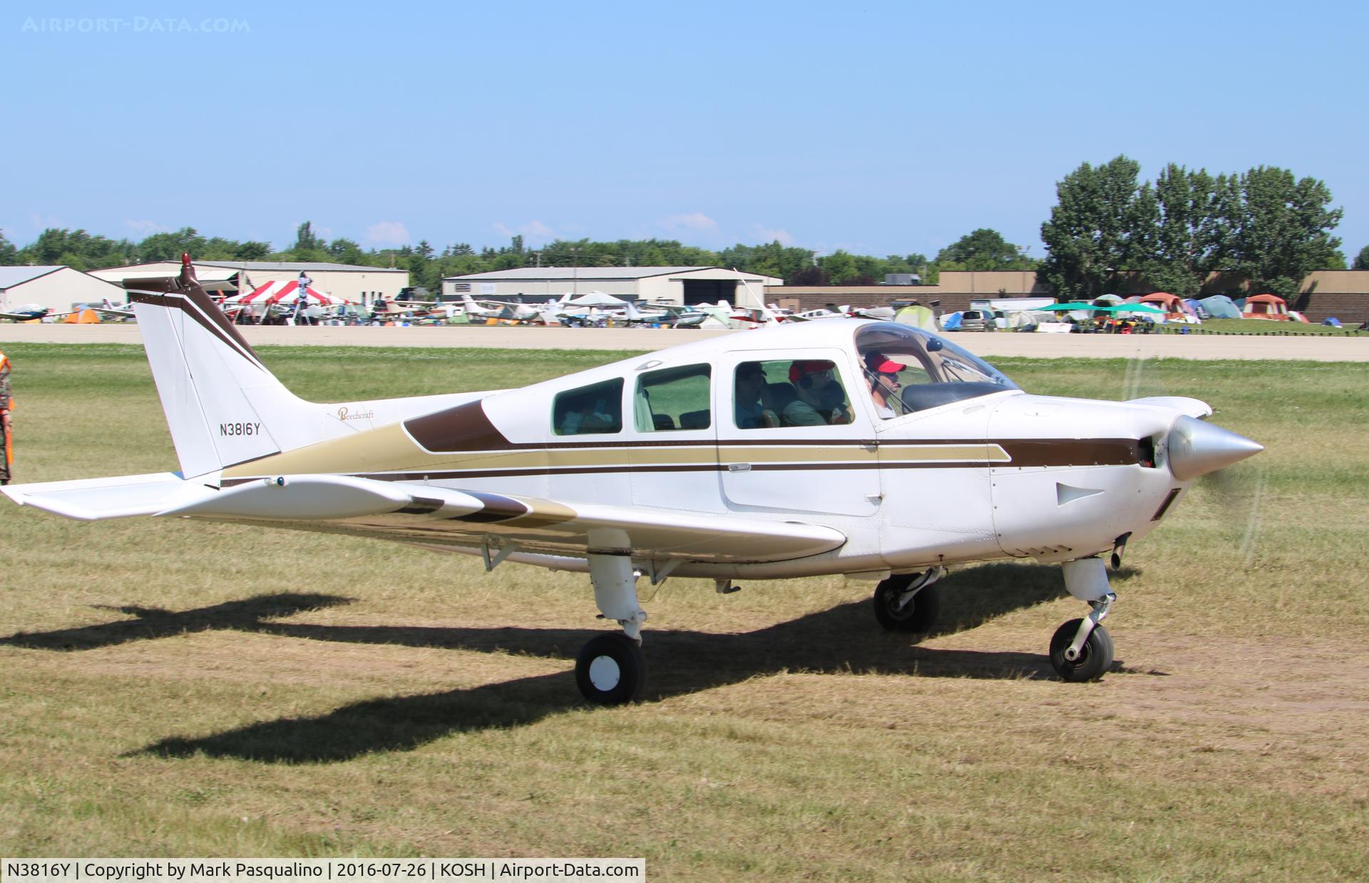 N3816Y, 1981 Beech C23 Sundowner 180 C/N M-2304, Beech C23