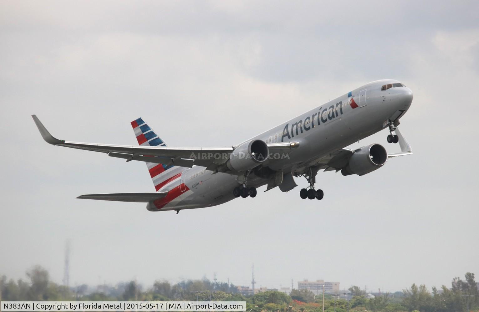 N383AN, 1993 Boeing 767-323 C/N 26995, American