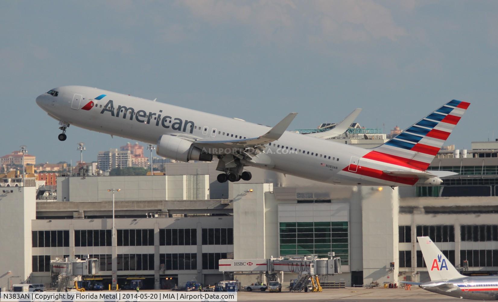 N383AN, 1993 Boeing 767-323 C/N 26995, American