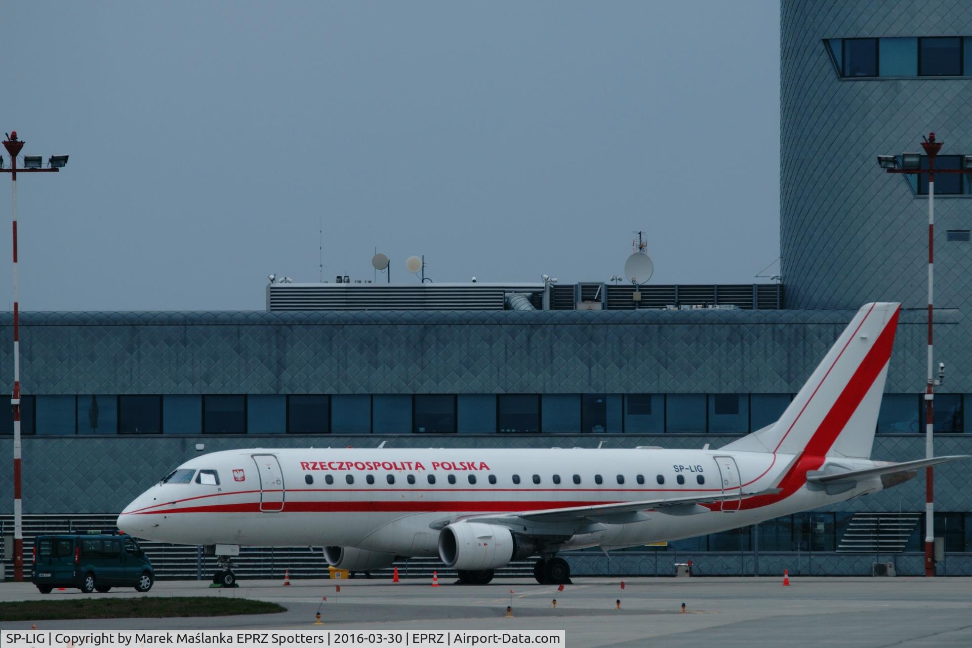SP-LIG, 2009 Embraer 175LR (ERJ-170-200LR) C/N 17000283, SP-LIG Polish Government Embraer ERJ-175LR