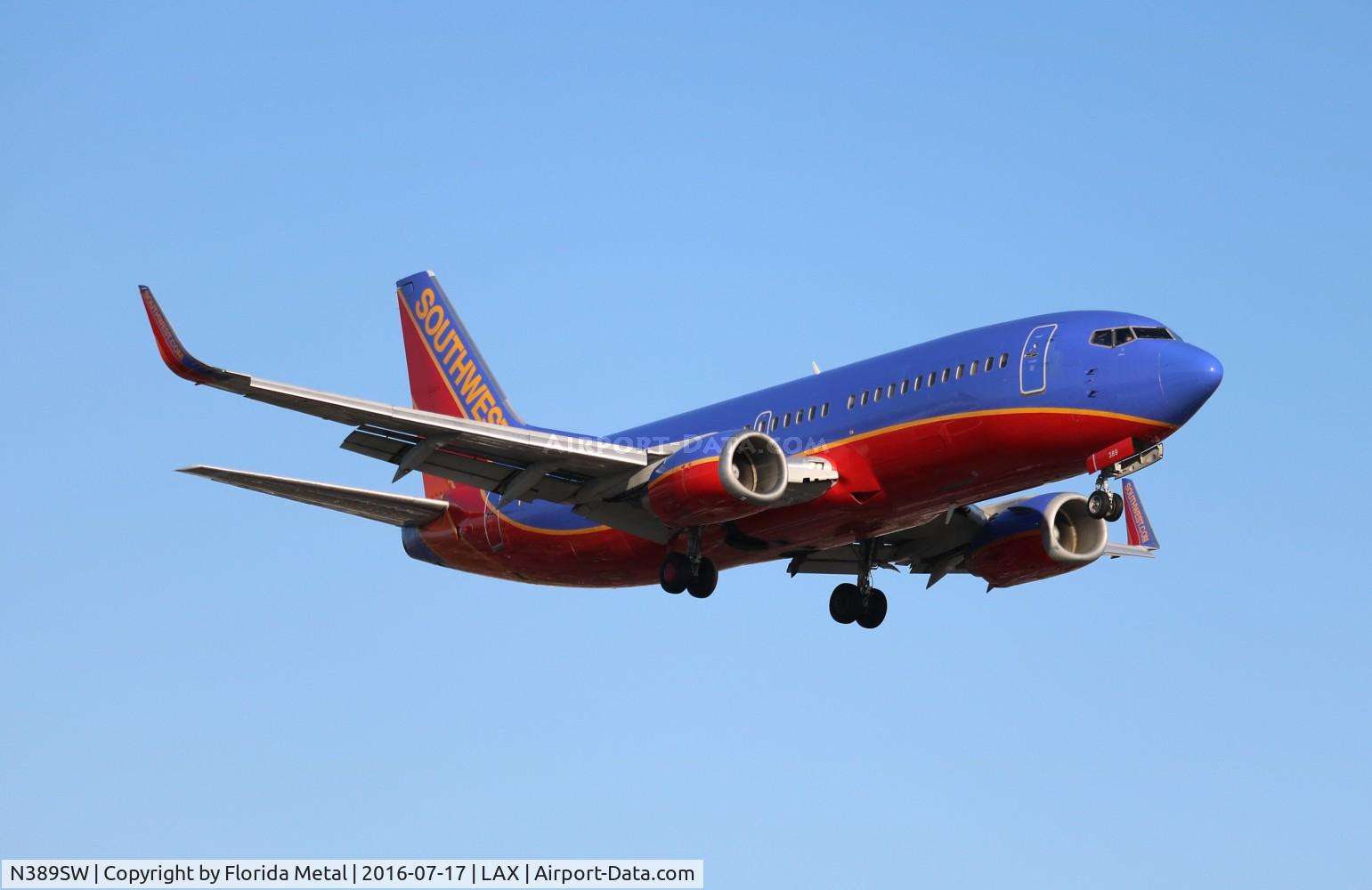 N389SW, 1994 Boeing 737-3H4 C/N 26592, Southwest