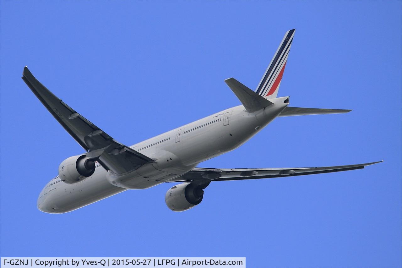 F-GZNJ, 2011 Boeing 777-328/ER C/N 38706, Boeing 777-328ER, Take-off Rwy 27L, Roissy Charles De Gaulle Airport (LFPG-CDG)