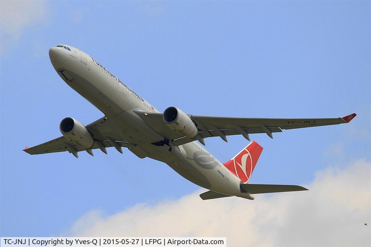 TC-JNJ, 2010 Airbus A330-343X C/N 1170, Airbus A330-343X, Take off Rwy 27L, Roissy Charles De Gaulle Airport (LFPG-CDG)
