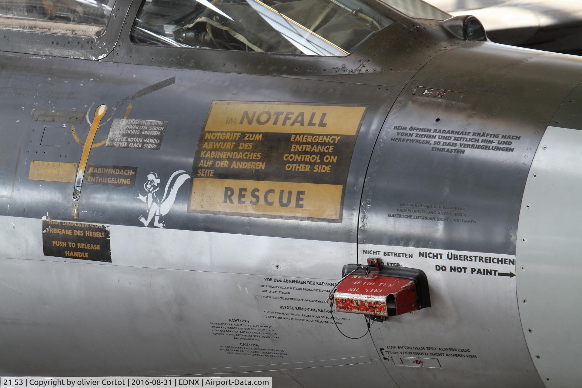 21 53, Lockheed F-104G Starfighter C/N 683-7022, Note the 