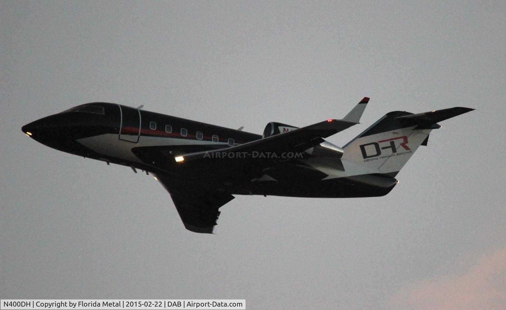 N400DH, 1989 Canadair 601-3A Challenger (CL-600-2B16) C/N 5036, Denny Hamlin Racing