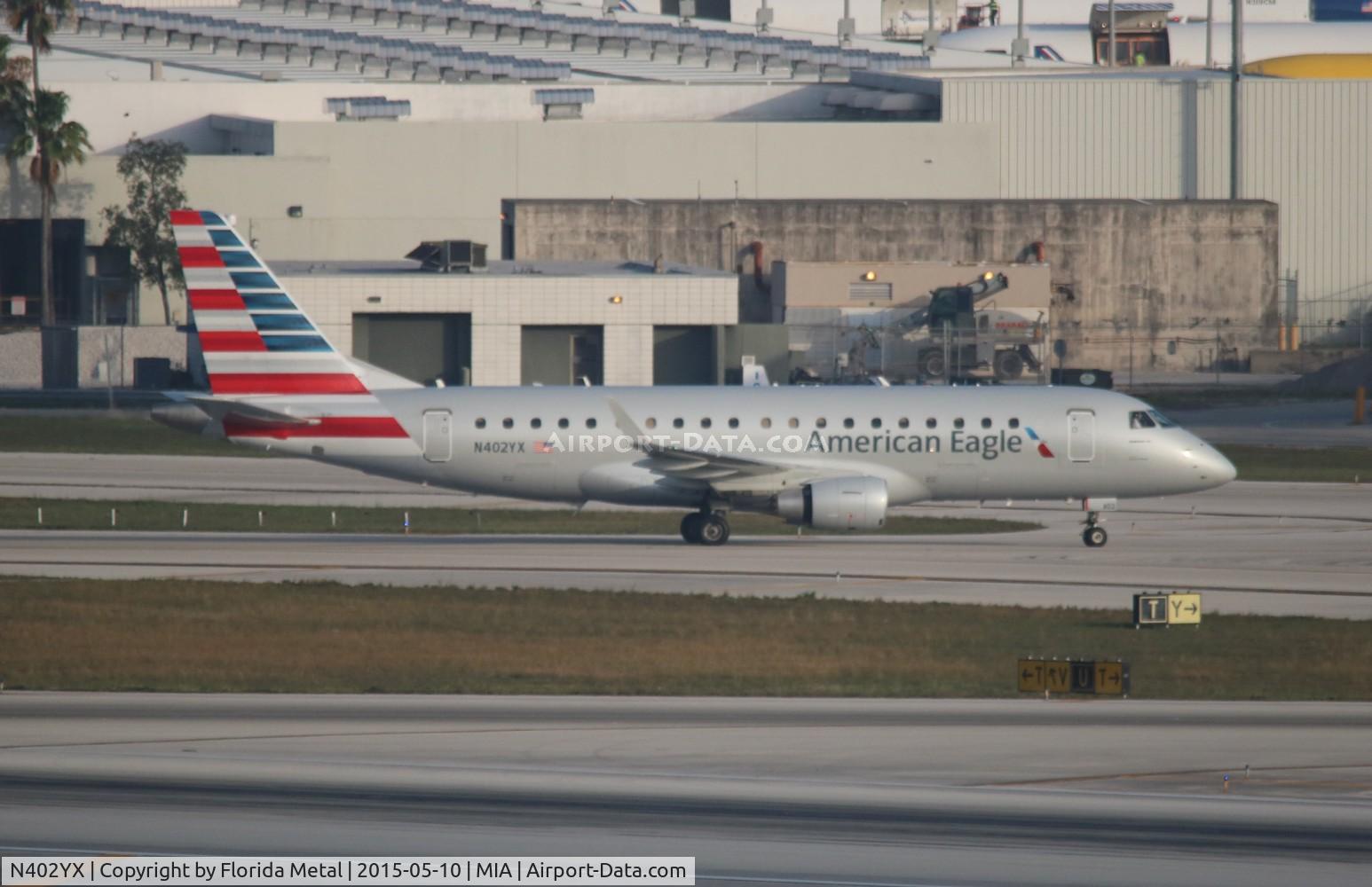 N402YX, 2013 Embraer 175LR (ERJ-170-200LR) C/N 17000364, American Eagle