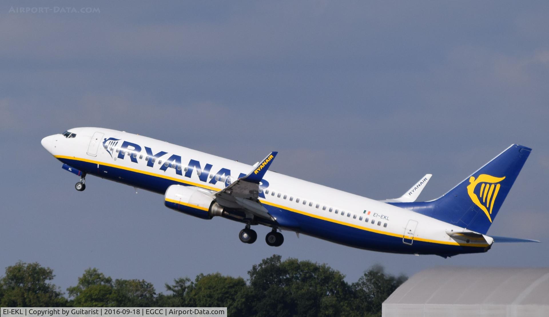 EI-EKL, 2010 Boeing 737-8AS C/N 38498, At Manchester