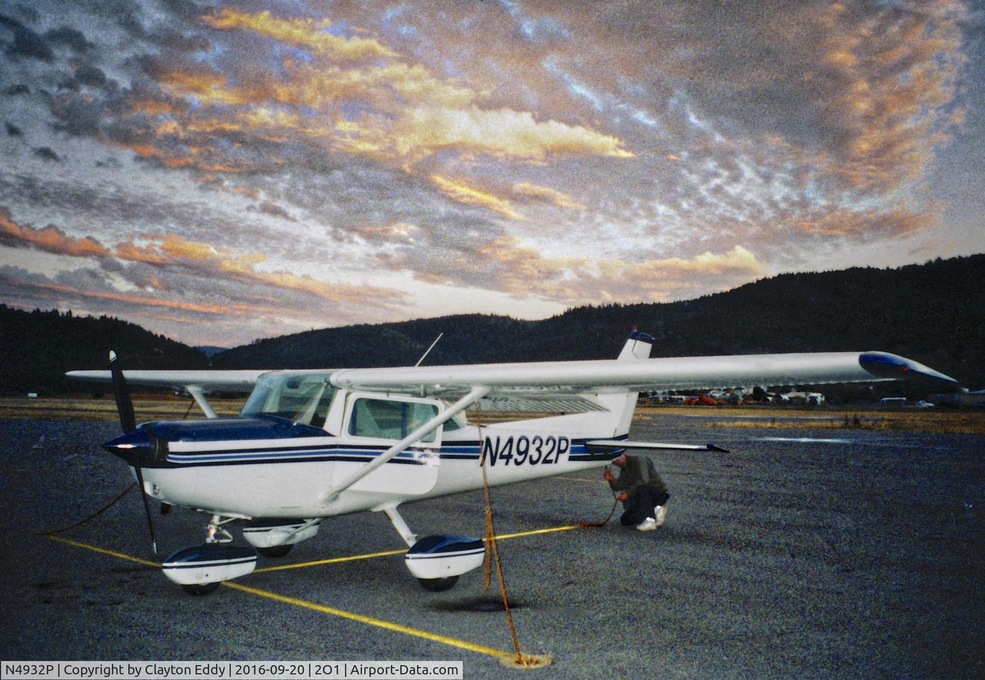 N4932P, Cessna 152 C/N 15284848, Cessna at Quincy California.