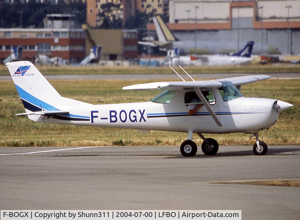 F-BOGX, Reims F150G C/N 0179, Taxiing to the General Aviation area...