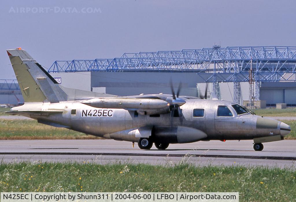 N425EC, 1980 Mitsubishi Mu-2B-60 Marquise C/N 793SA, Taxiing holding point rwy 15L for departure... Primer c/s for test flight...