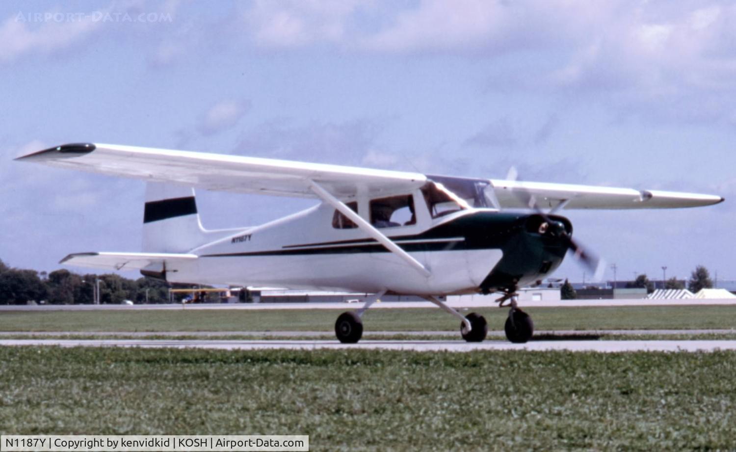 N1187Y, 1962 Cessna 150B C/N 15059587, At Air Adventure 1993 Oshkosh.