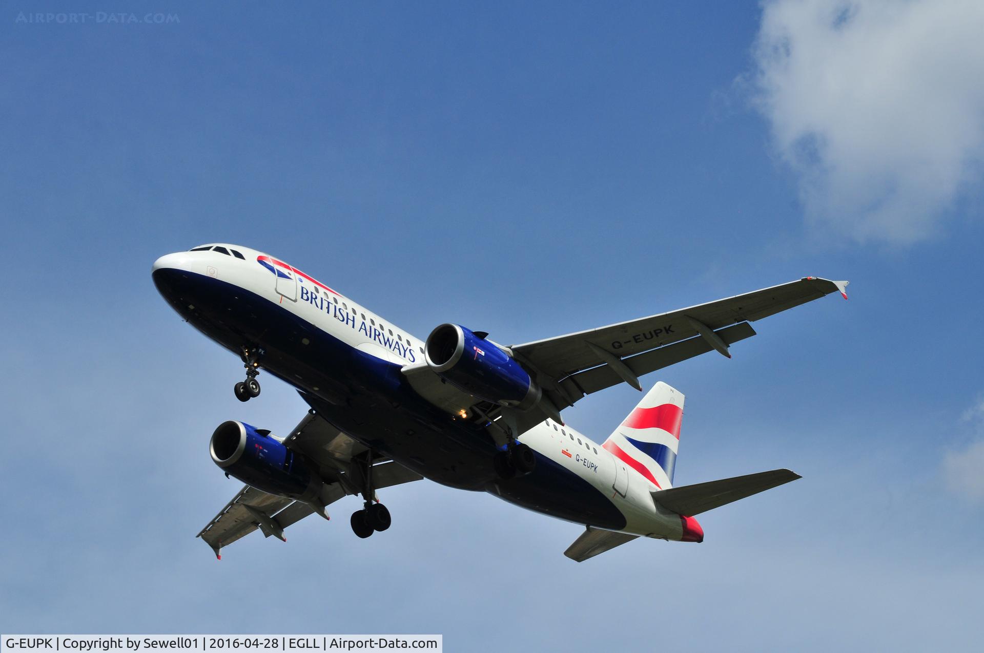 G-EUPK, 2000 Airbus A319-131 C/N 1236, At LHR