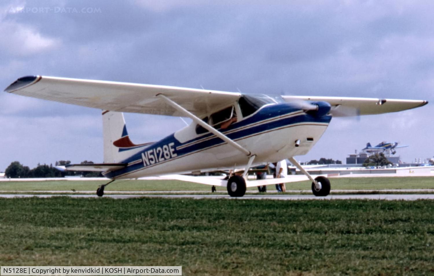 N5128E, 1959 Cessna 180B C/N 50428, At Air Adventure 1993 Oshkosh.