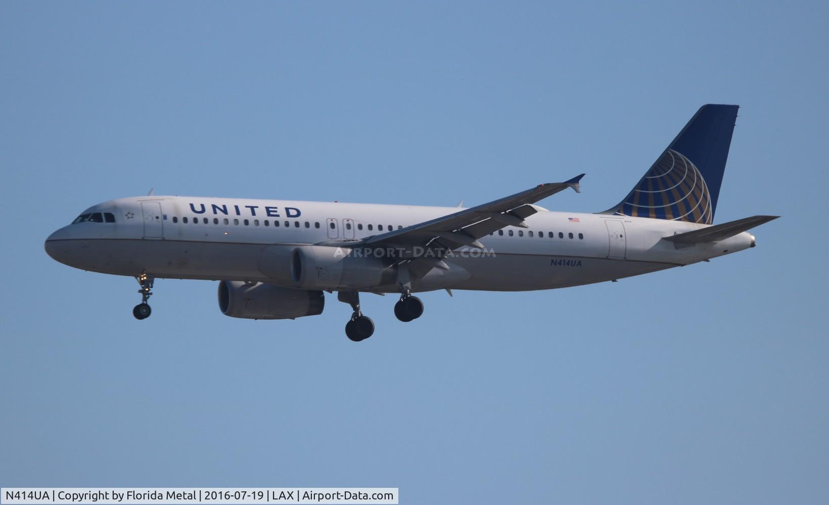 N414UA, 1994 Airbus A320-232 C/N 0472, United