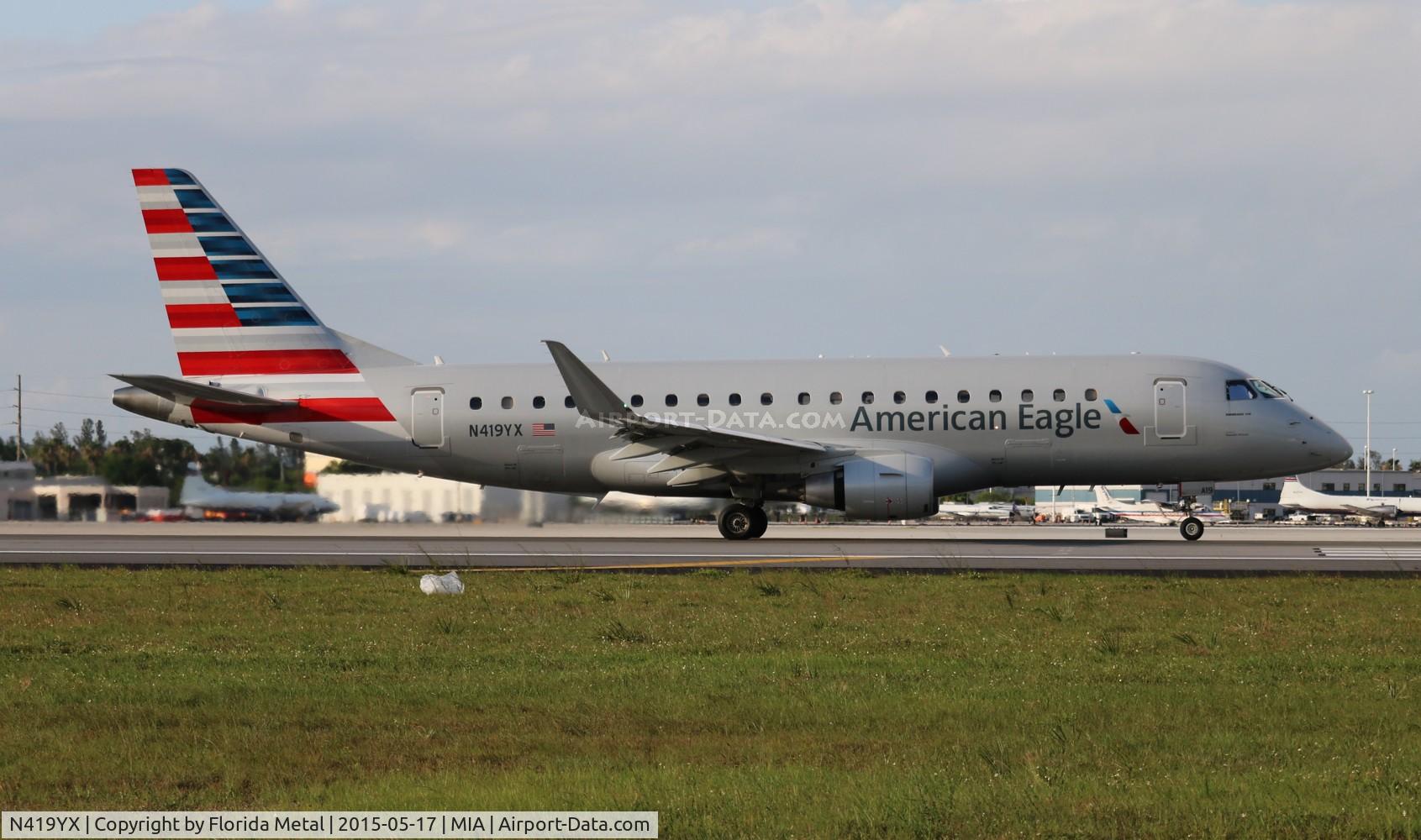 N419YX, 2013 Embraer 175LR (ERJ-170-200LR) C/N 17000384, American Eagle