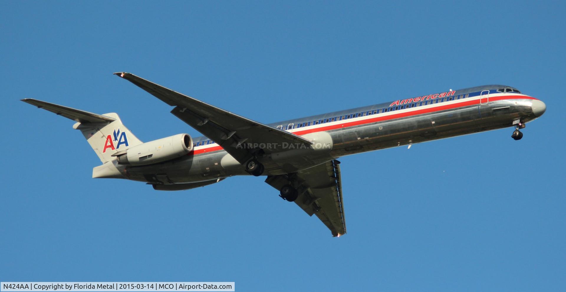 N424AA, 1986 McDonnell Douglas MD-82 (DC-9-82) C/N 49336, American