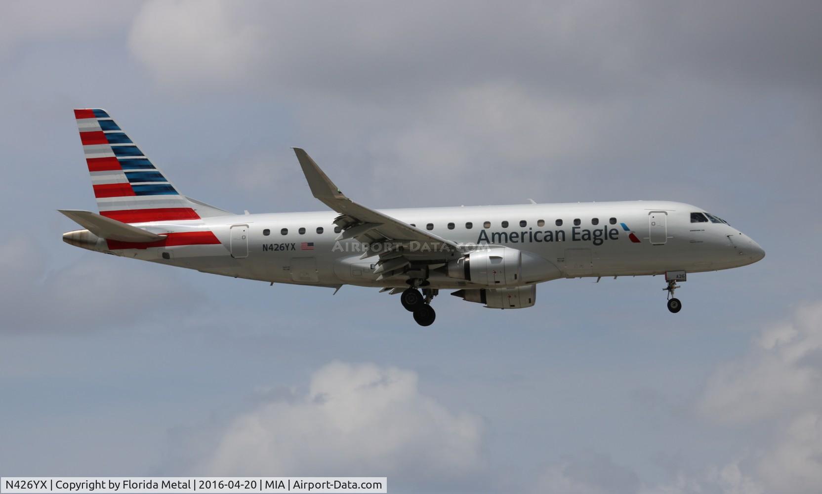 N426YX, 2014 Embraer 175LR (ERJ-170-200LR) C/N 17000397, American Eagle