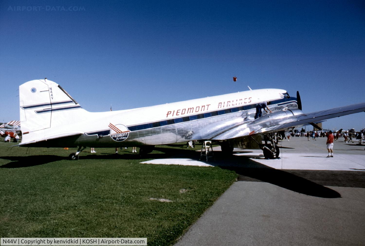 N44V, 1942 Douglas DC-3 C/N 4545, At Air Adventure 1993 Oshkosh.