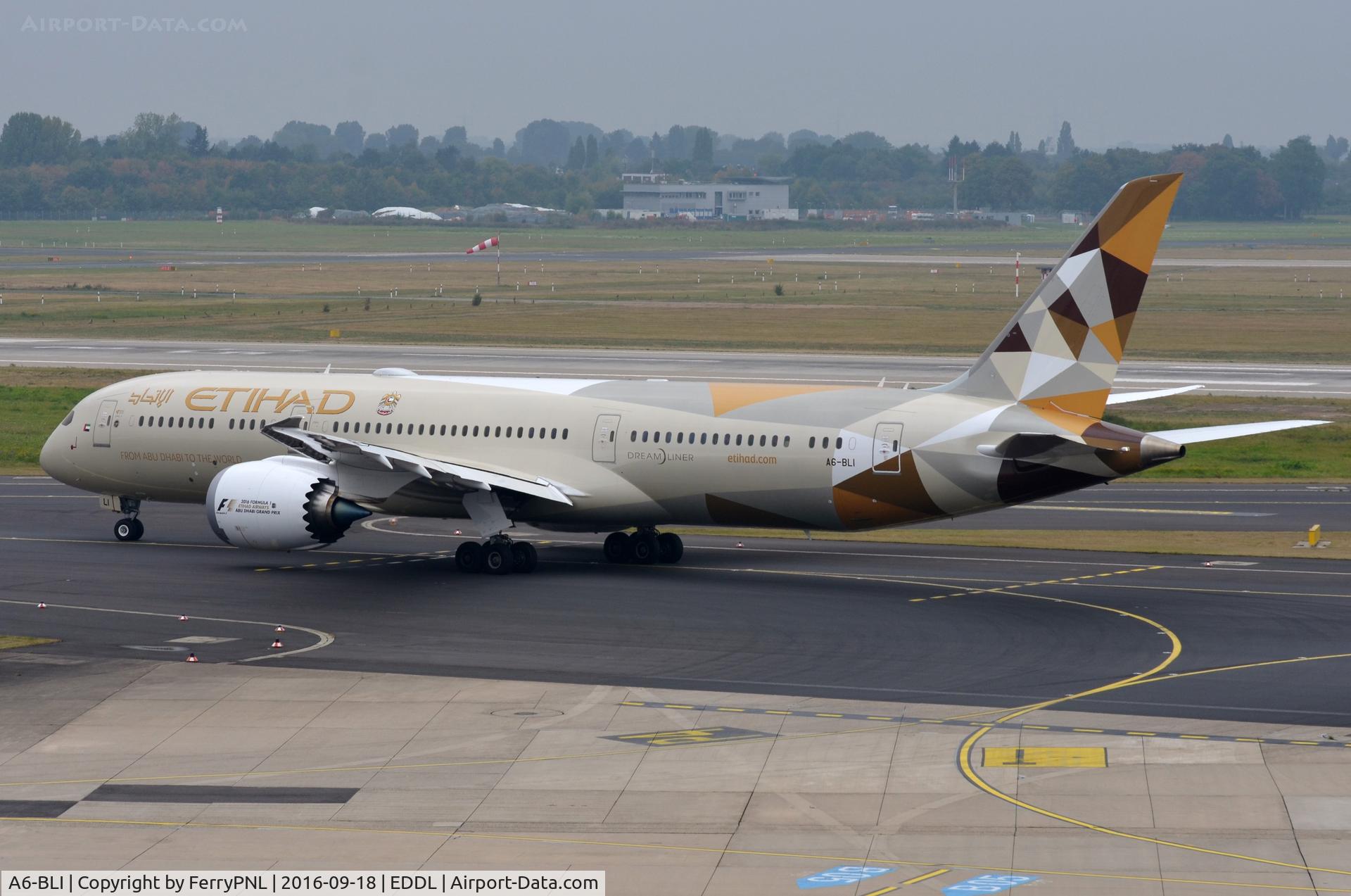 A6-BLI, 2016 Boeing 787-9 Dreamliner Dreamliner C/N 39655, Etihad B789 taxying for departure from DUS