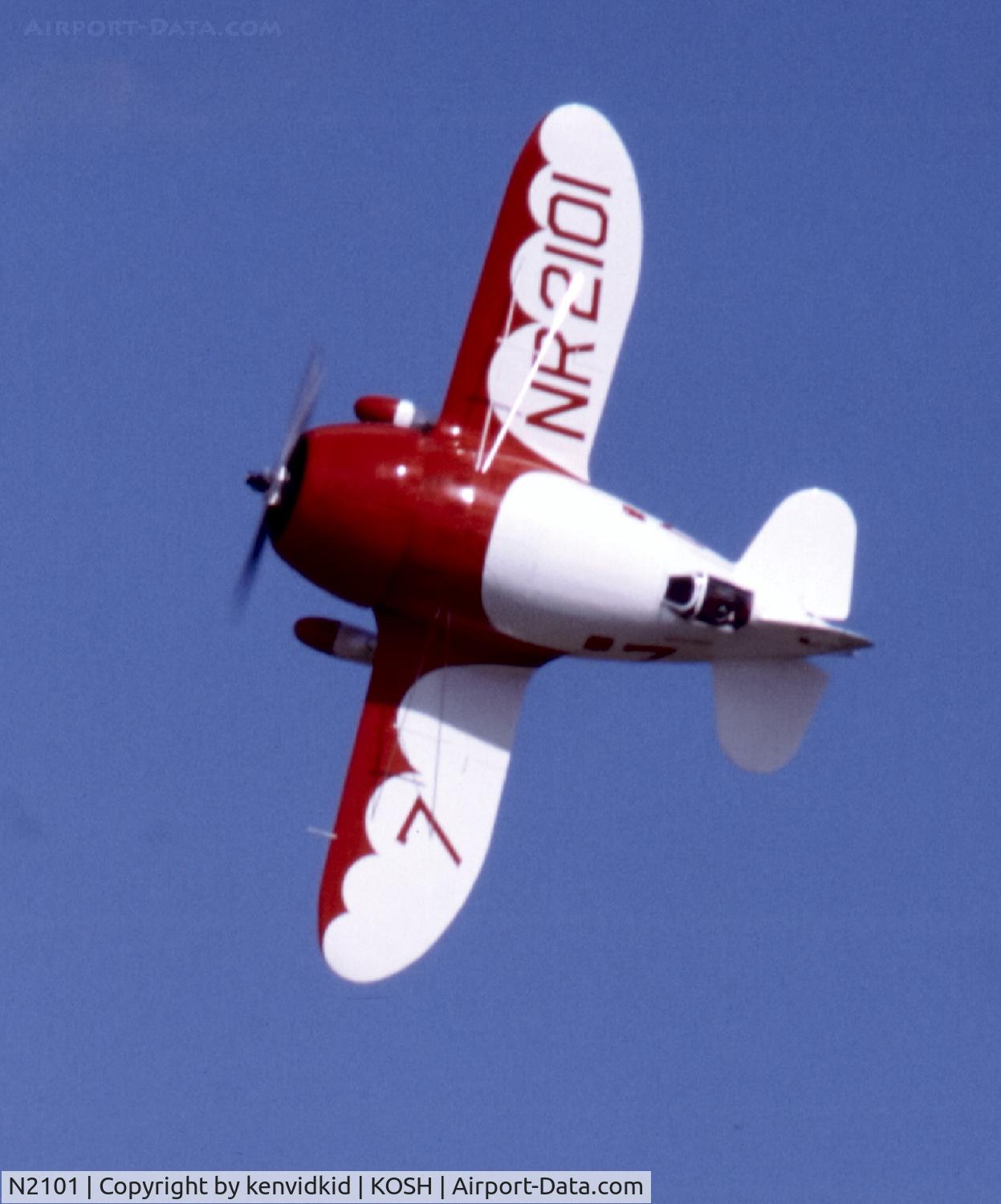 N2101, 1933 Granville Brothers Gee Bee Sportster E C/N R-2, At Air Adventure 1993 Oshkosh.