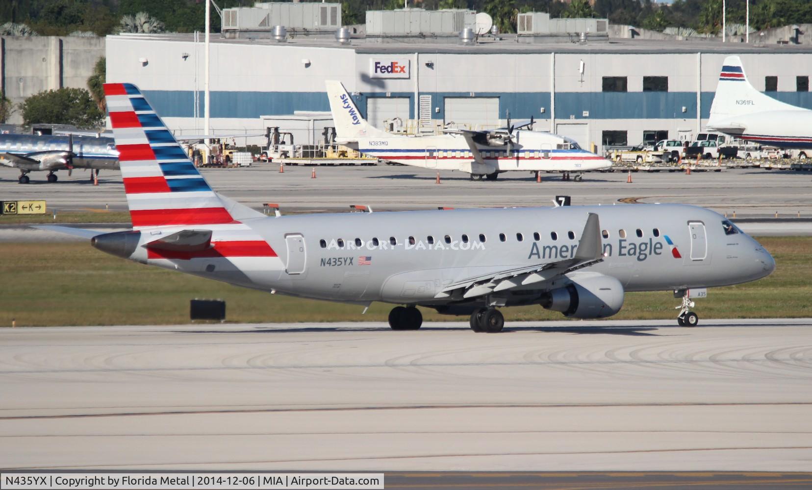 N435YX, 2014 Embraer 175LR (ERJ-170-200LR) C/N 17000423, American Eagle