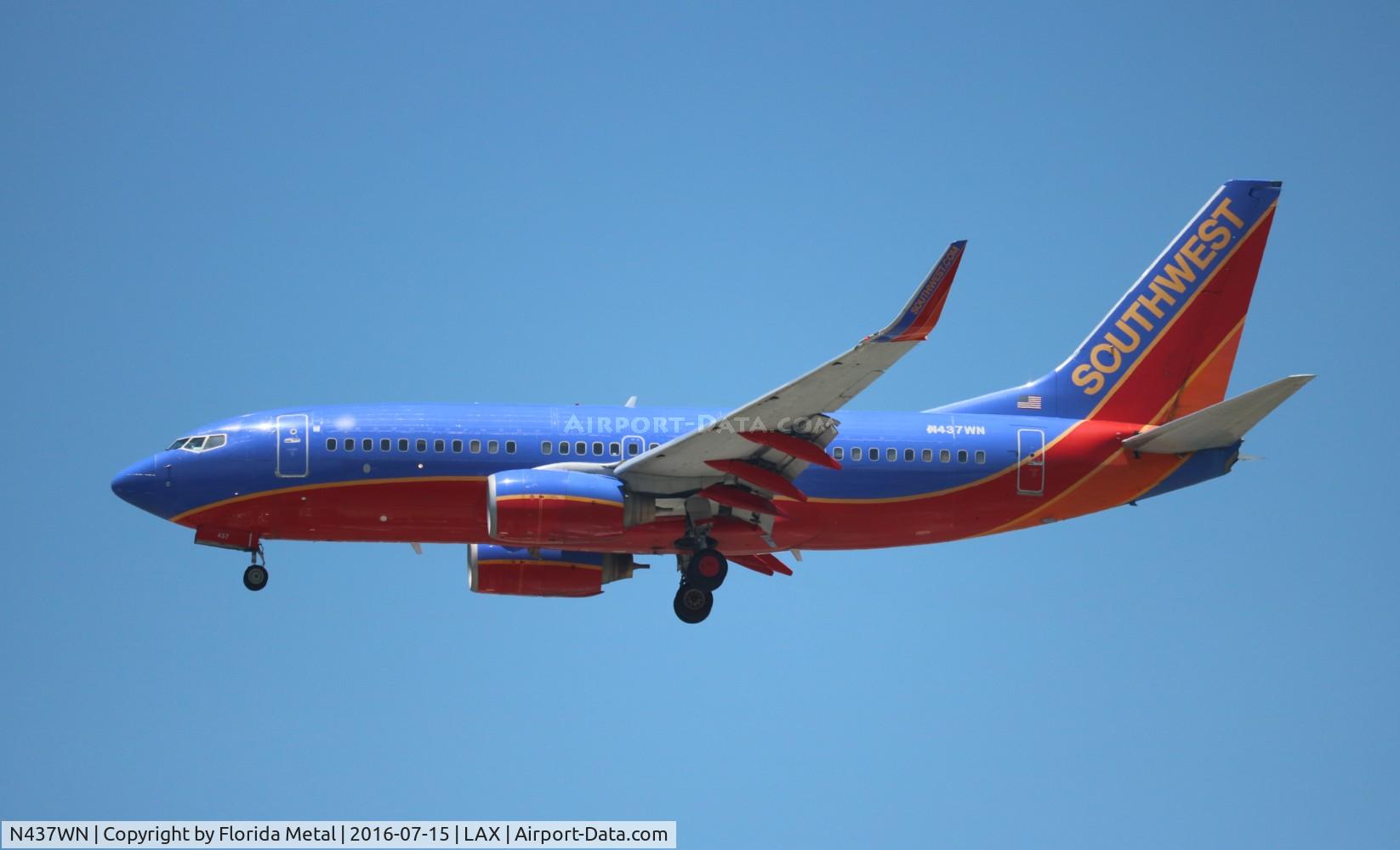 N437WN, 2003 Boeing 737-7H4 C/N 29832, Southwest