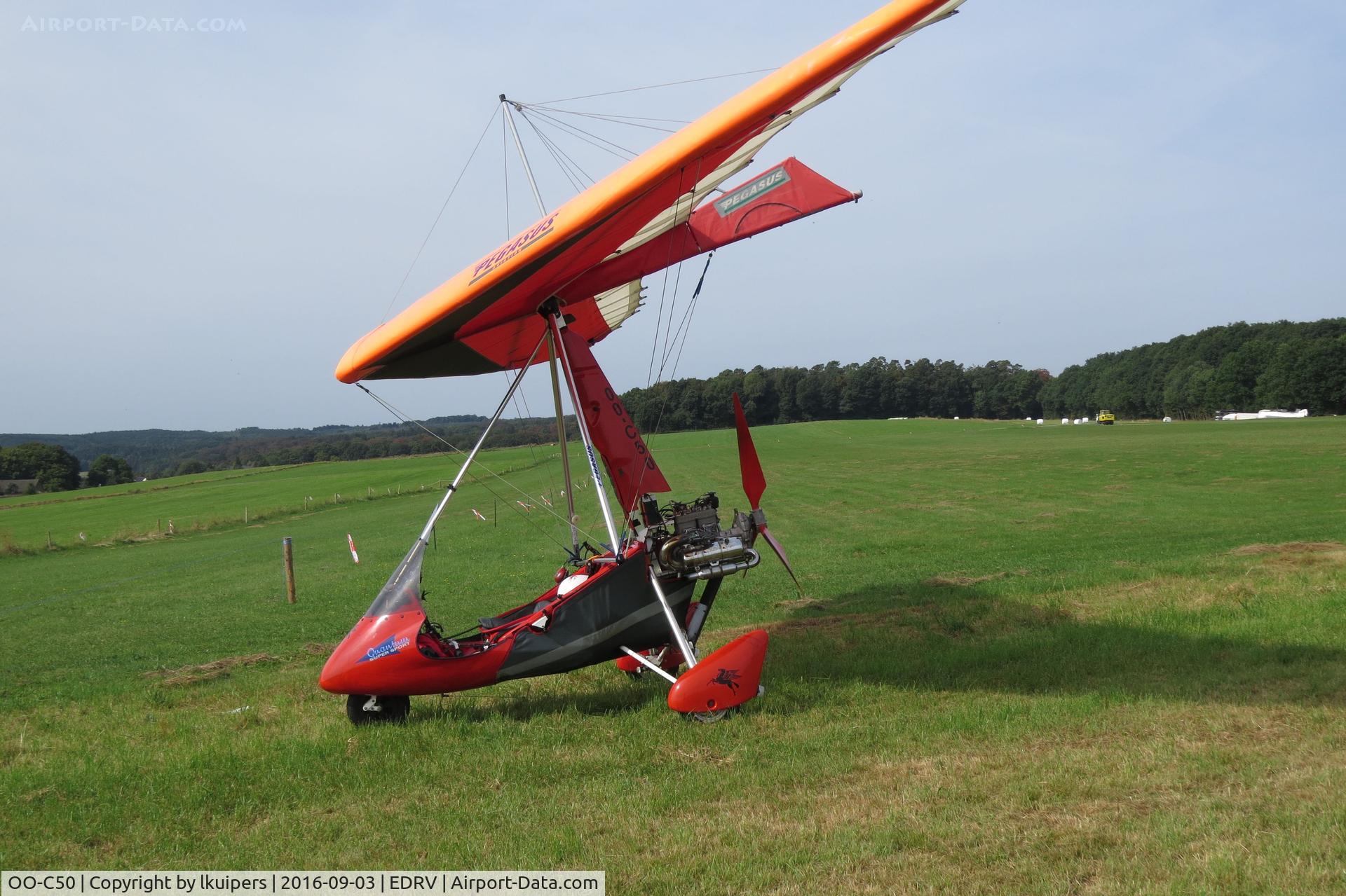 OO-C50, Solar Wings Pegasus Quantum C/N 7294, At a sunny Wershofen in Germany