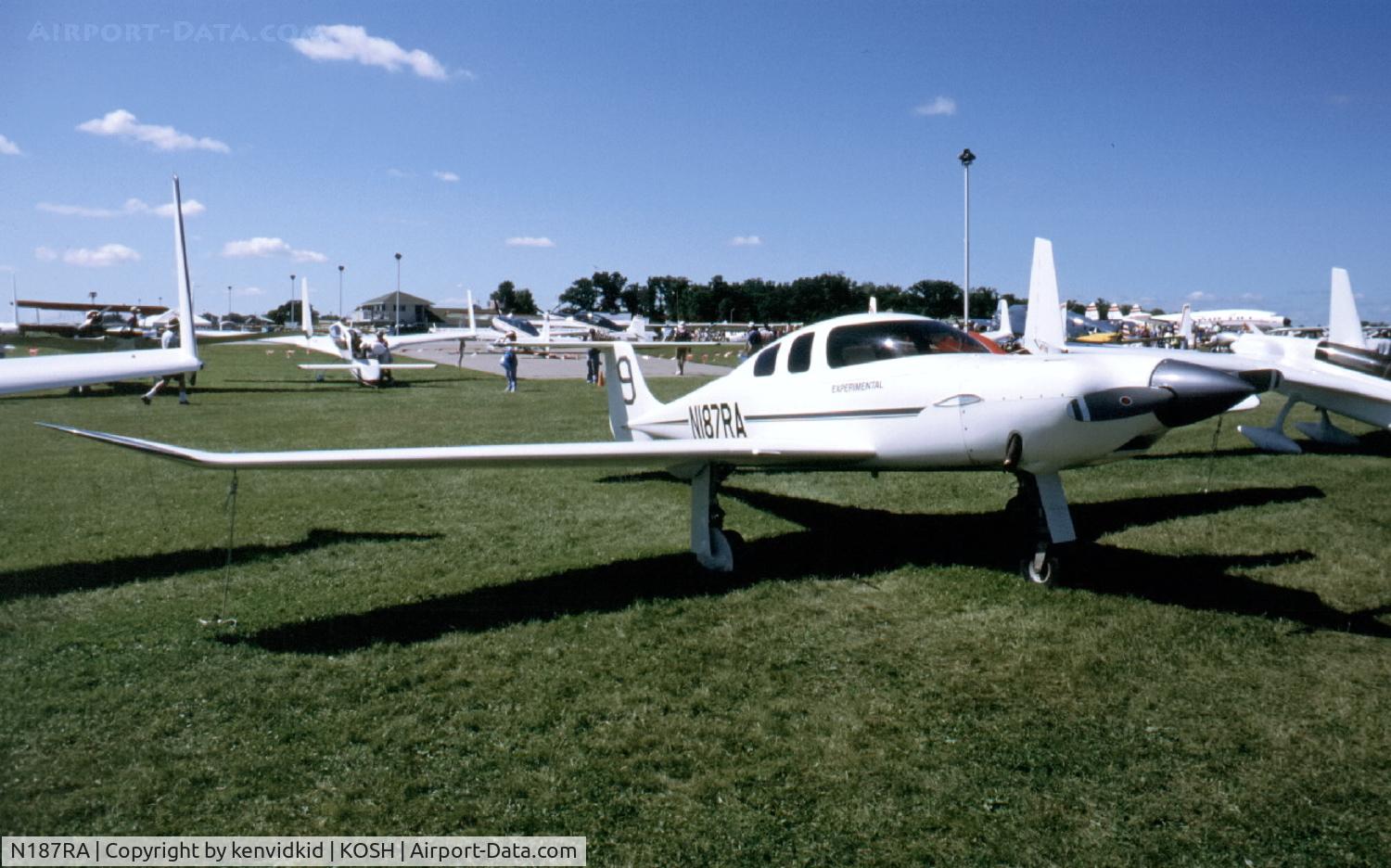N187RA, Rutan Model 81 Catbird C/N 001, At Air Adventure 1993 Oshkosh.