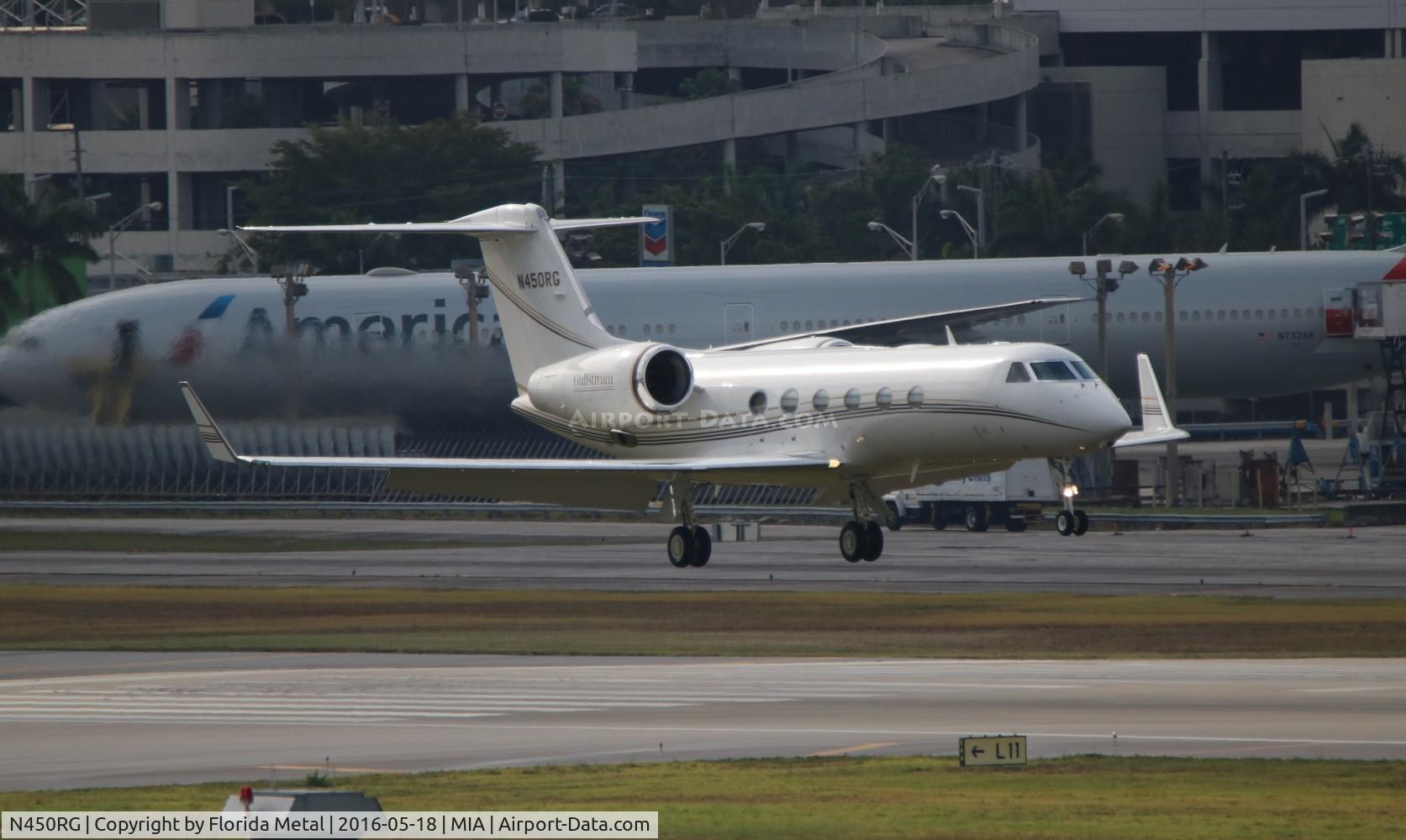 N450RG, 2005 Gulfstream Aerospace G-IV (G350) C/N 4038, Gulfstream G350