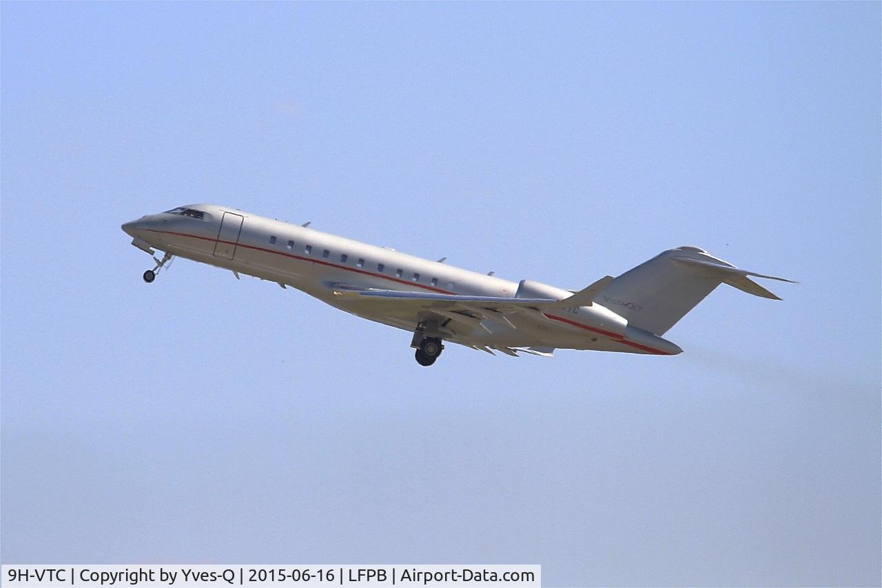 9H-VTC, 2013 Bombardier BD-700-1A11 Global 5000 C/N 9571, Bombardier BD-700-1A11 Global 5000, Take off rwy 07, Paris-Le Bourget (LFPB-LBG)