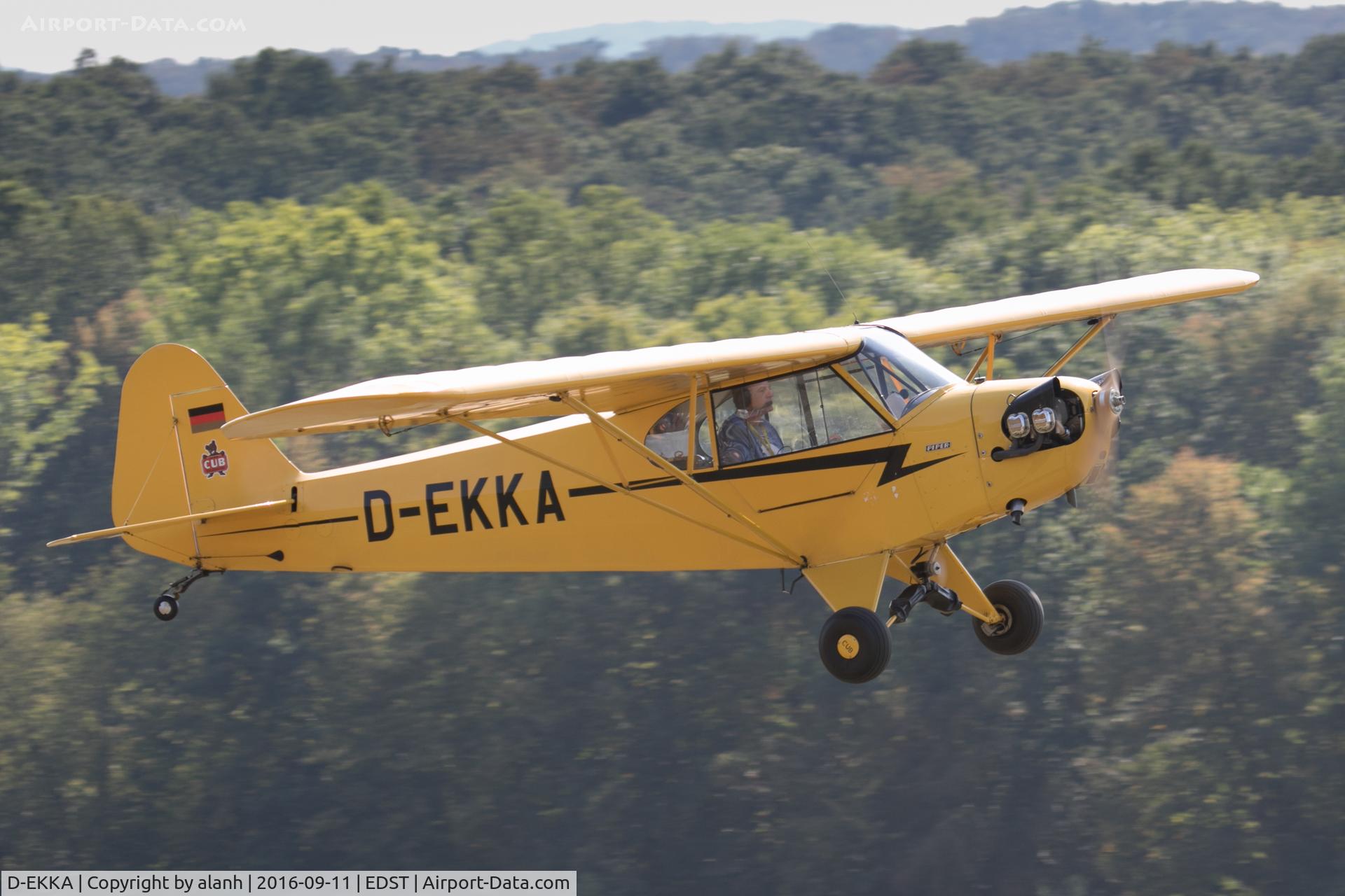 D-EKKA, 1941 Piper J3-C65 C/N 6298, Departing the 2016 Hahnweide Oldtimer Fliegertreffen