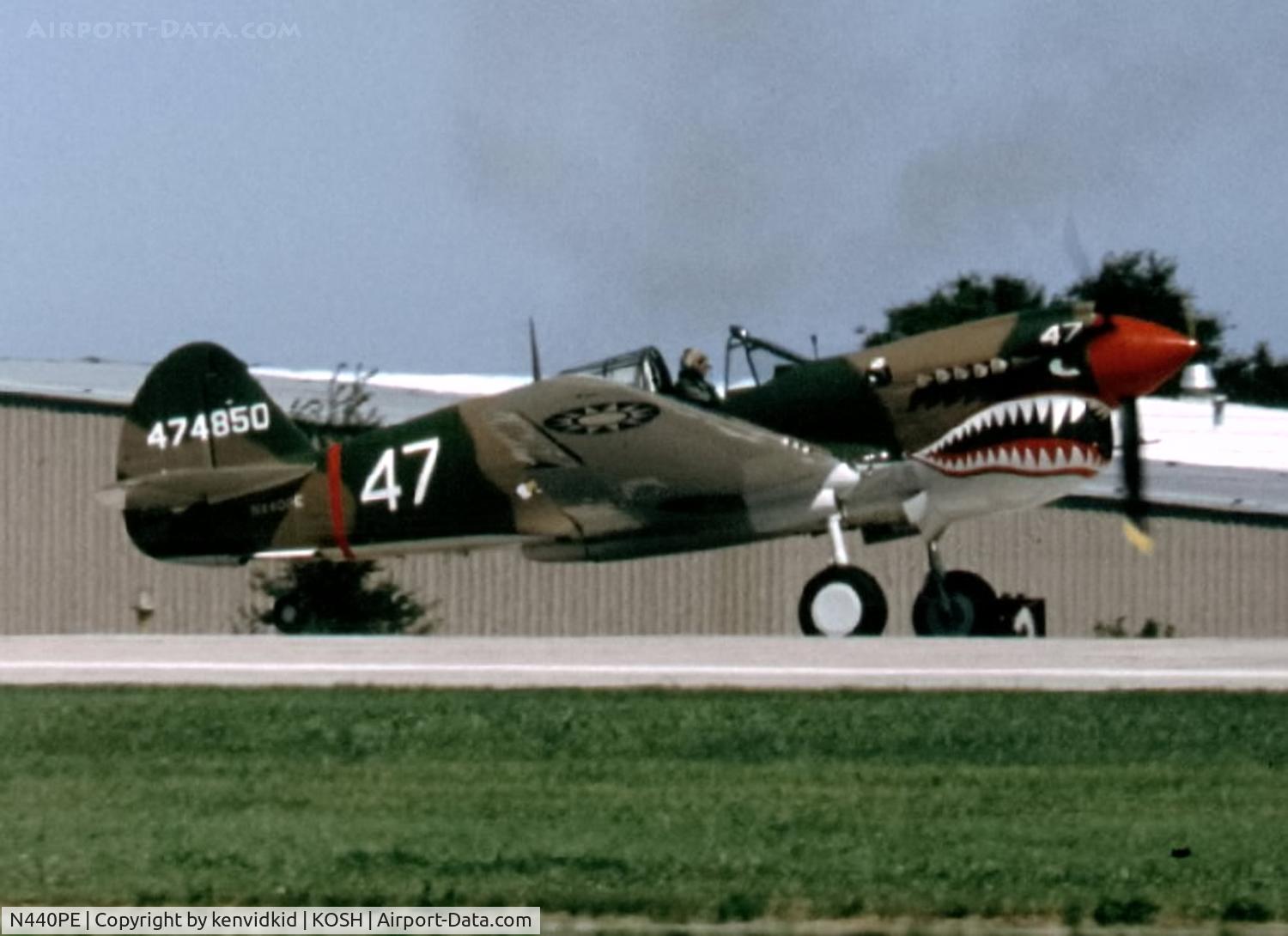 N440PE, Curtiss P-40N Warhawk C/N 15133, At Air Adventure 1993 Oshkosh.