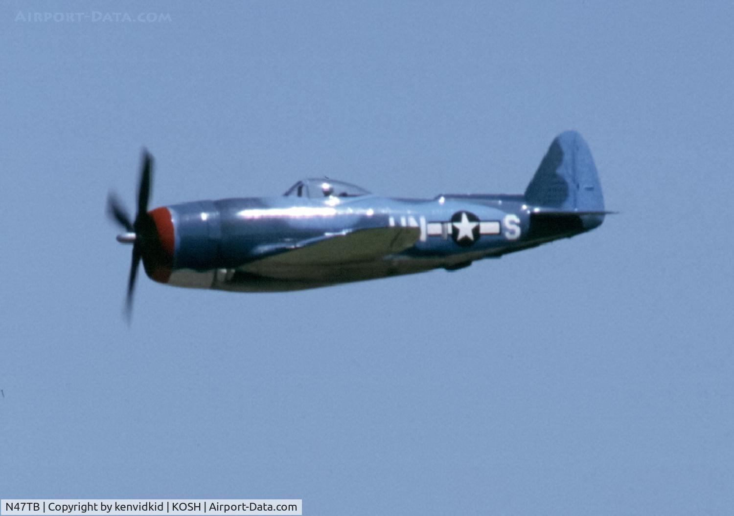N47TB, 1946 Republic P-47N-20-RE C/N 44-89136, At Air Adventure 1993 Oshkosh.
