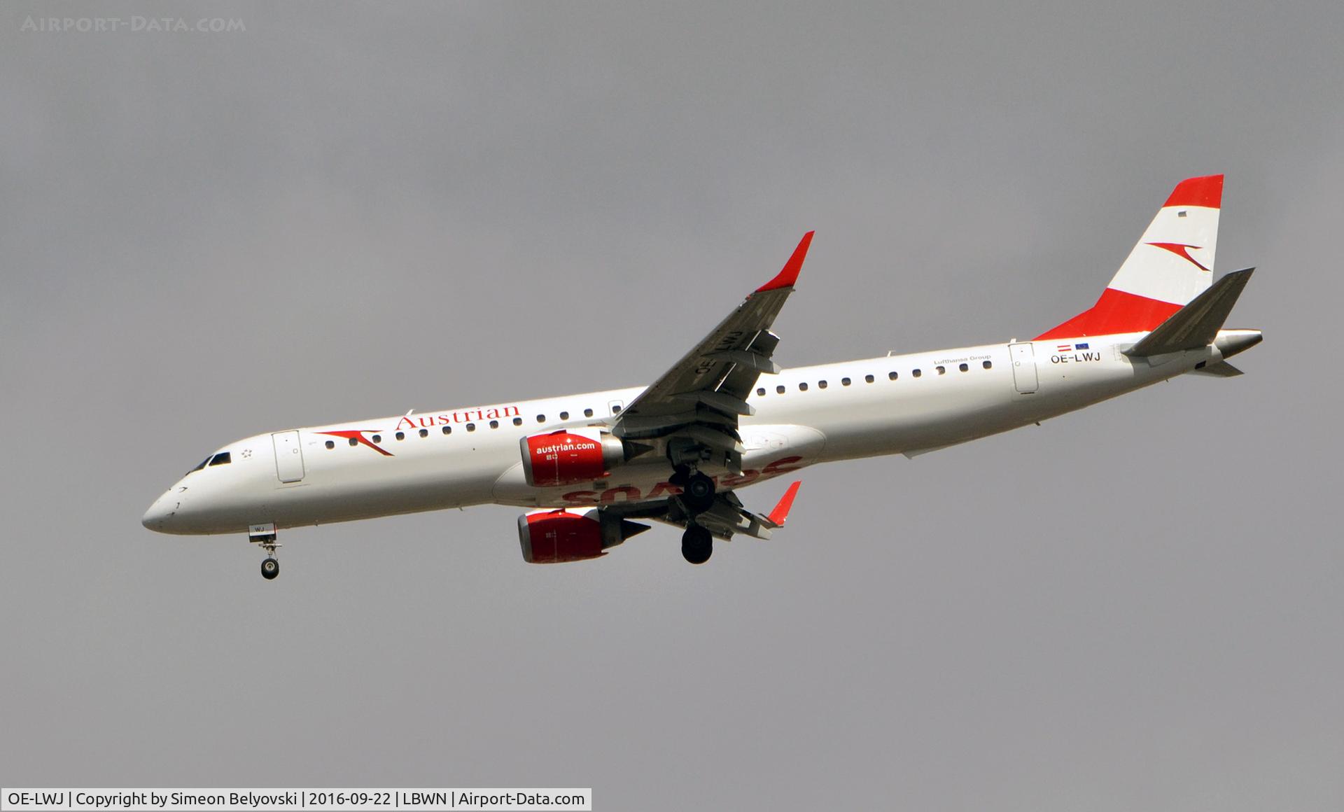 OE-LWJ, 2012 Embraer 195LR (ERJ-190-200LR) C/N 19000507, Landing LBWN RWY27 from Vienna