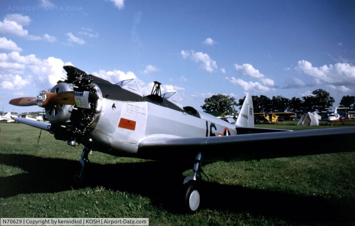 N70629, 1943 Fairchild (St. Louis) PT-23A Cornell (M-62C) C/N Not found (42-49692), At Air Adventure 1993 Oshkosh.