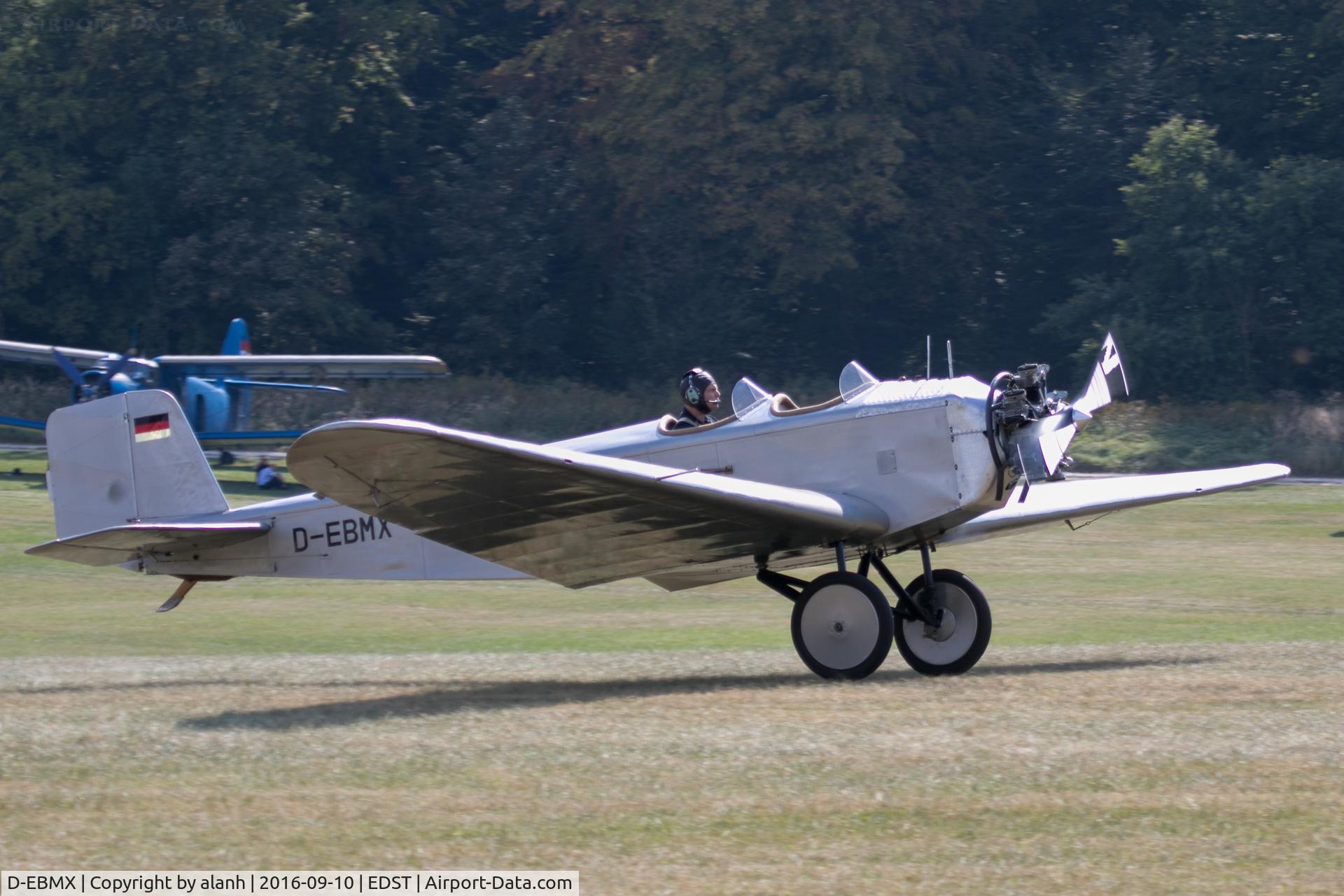 D-EBMX, 1927 Klemm Kl-25-1A C/N 149, Landing at the 2016 Hahnweide Oldtimer Fliegertreffen