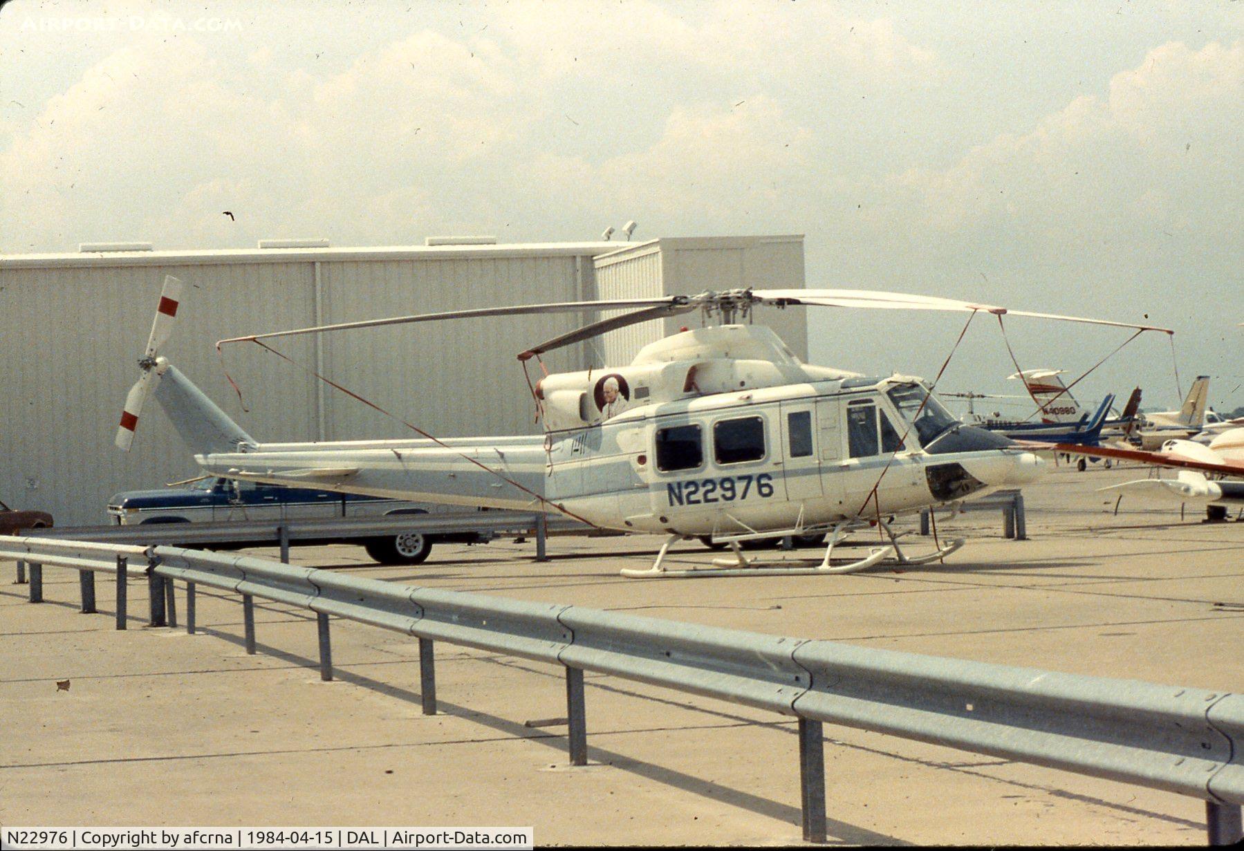 N22976, Bell 412 C/N 33091, Noted at Love Field, 1984