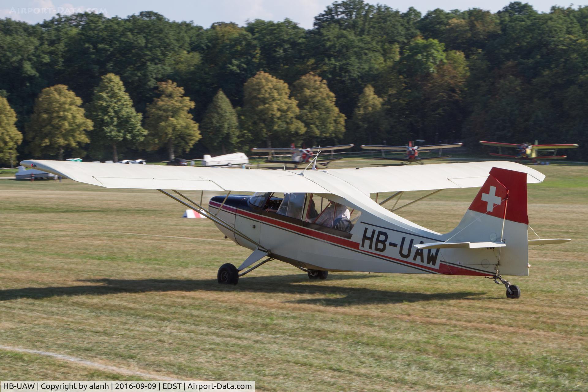 HB-UAW, 1965 Champion 7ECA Aurora Citabria C/N 238, Taxying for departure at the 2016 Hahnweide Oldtimer Fliegertreffen