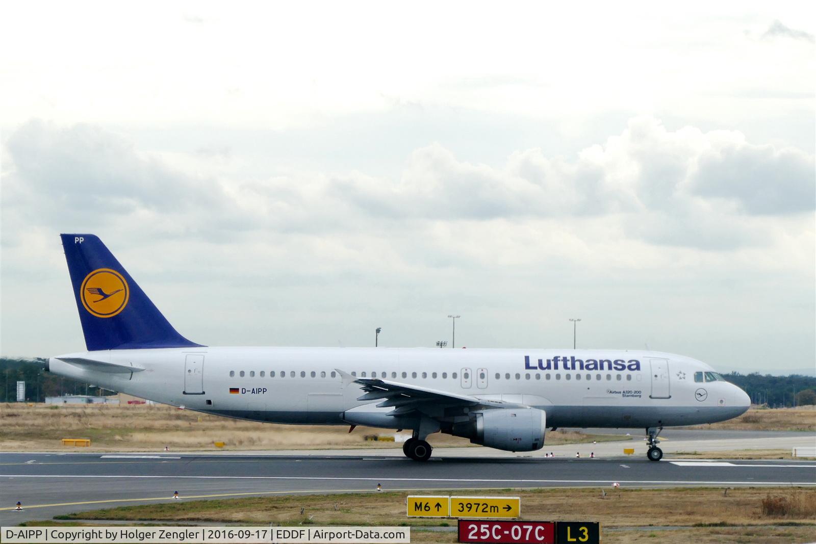 D-AIPP, 1990 Airbus A320-211 C/N 110, Ready for take-off....