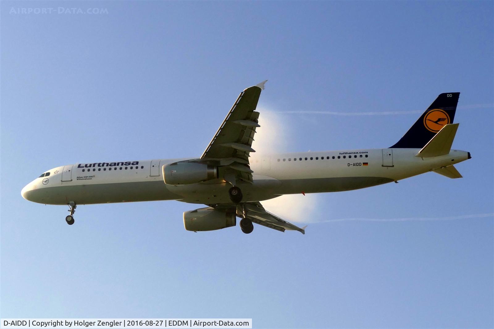 D-AIDD, 2010 Airbus A321-231 C/N 4585, Inbound aircraft with morning dew....