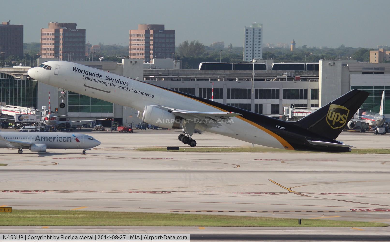 N453UP, 1995 Boeing 757-24APF C/N 25474, UPS 757-200