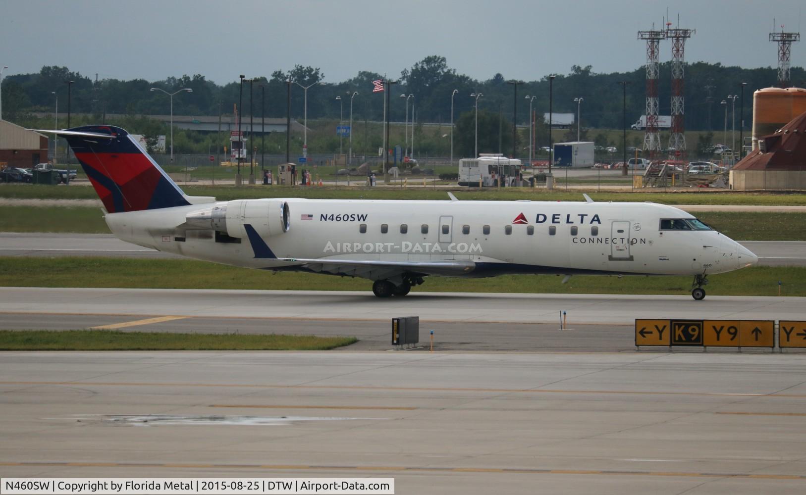 N460SW, 2003 Bombardier CRJ-200LR (CL-600-2B19) C/N 7803, Delta Connection