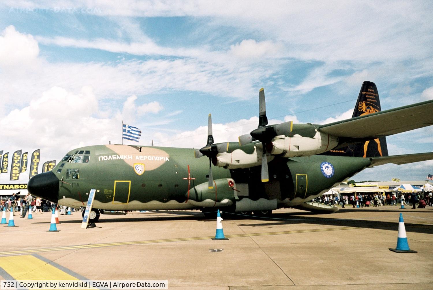 752, 1977 Lockheed C-130H Hercules C/N 382-4734, On static display at RIAT 2007.
