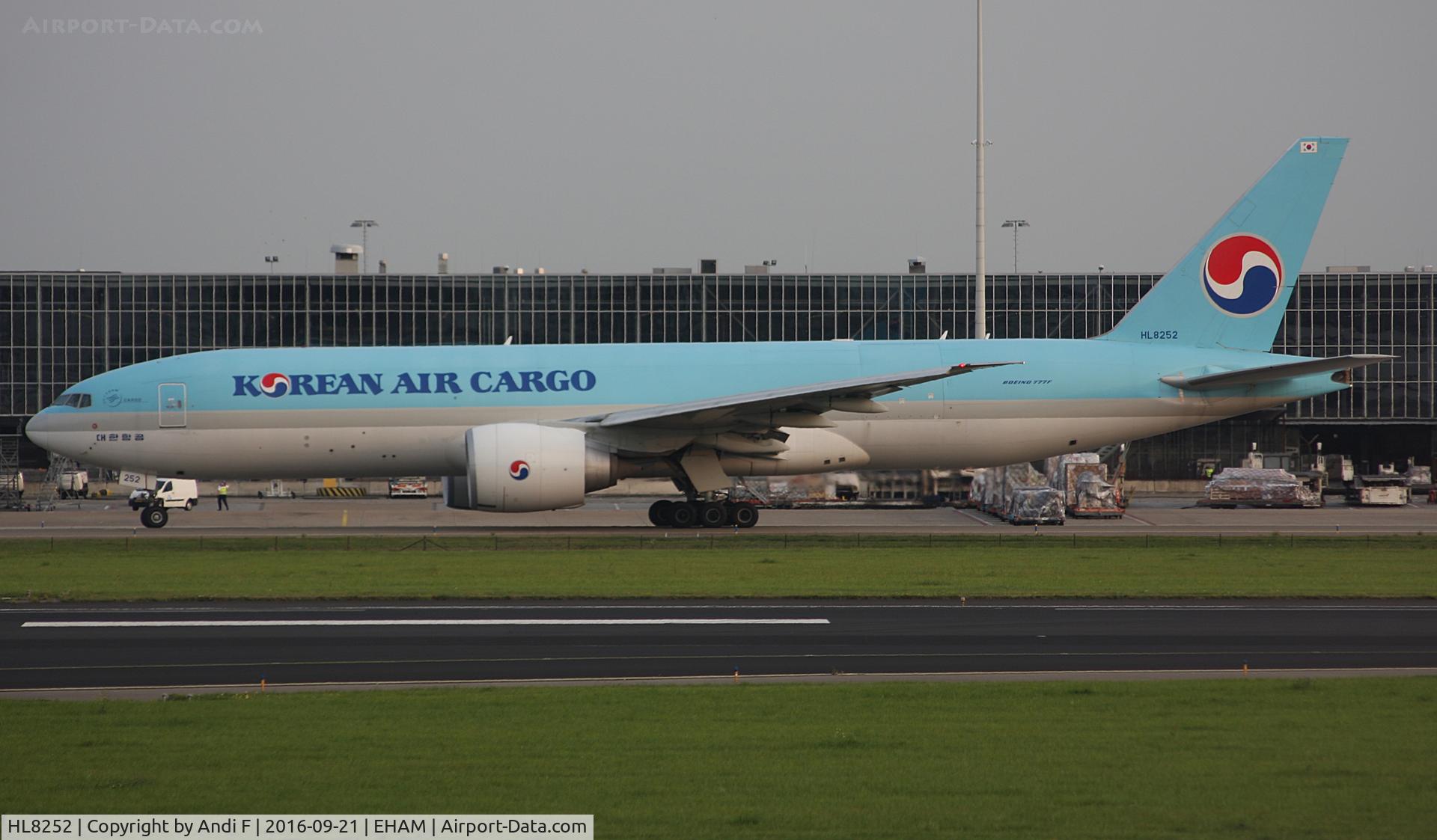 HL8252, 2012 Boeing 777-FB5 C/N 37638, Korean Air Cargo Boeing 777-FB5