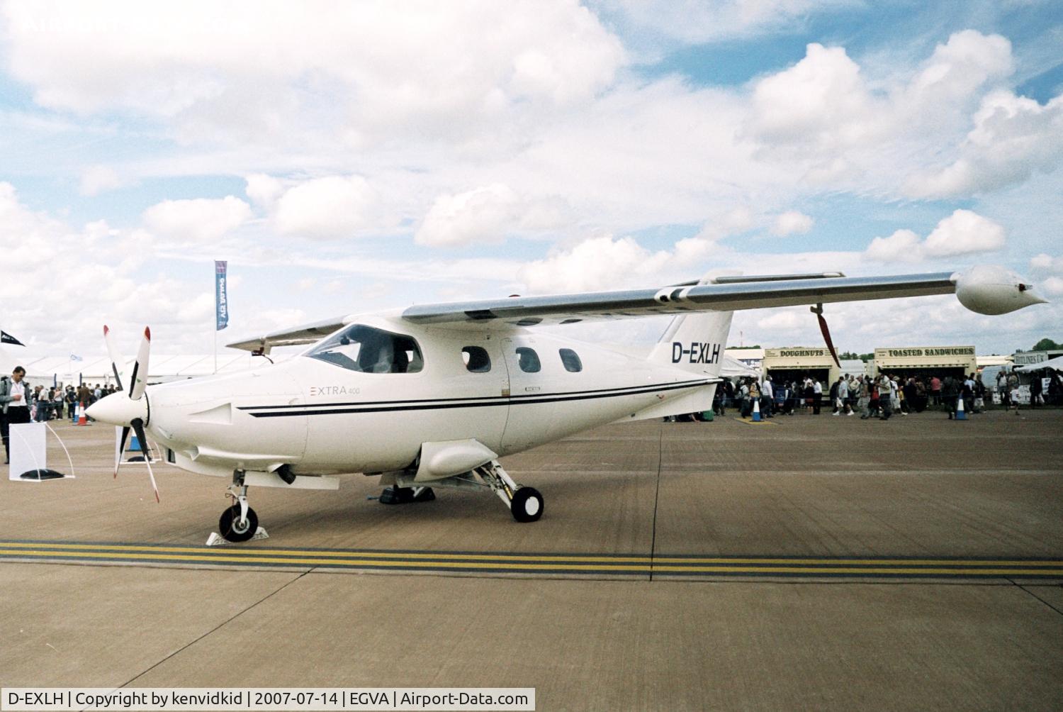 D-EXLH, 2000 Extra EA-400 C/N 06, On static display at RIAT 2007.