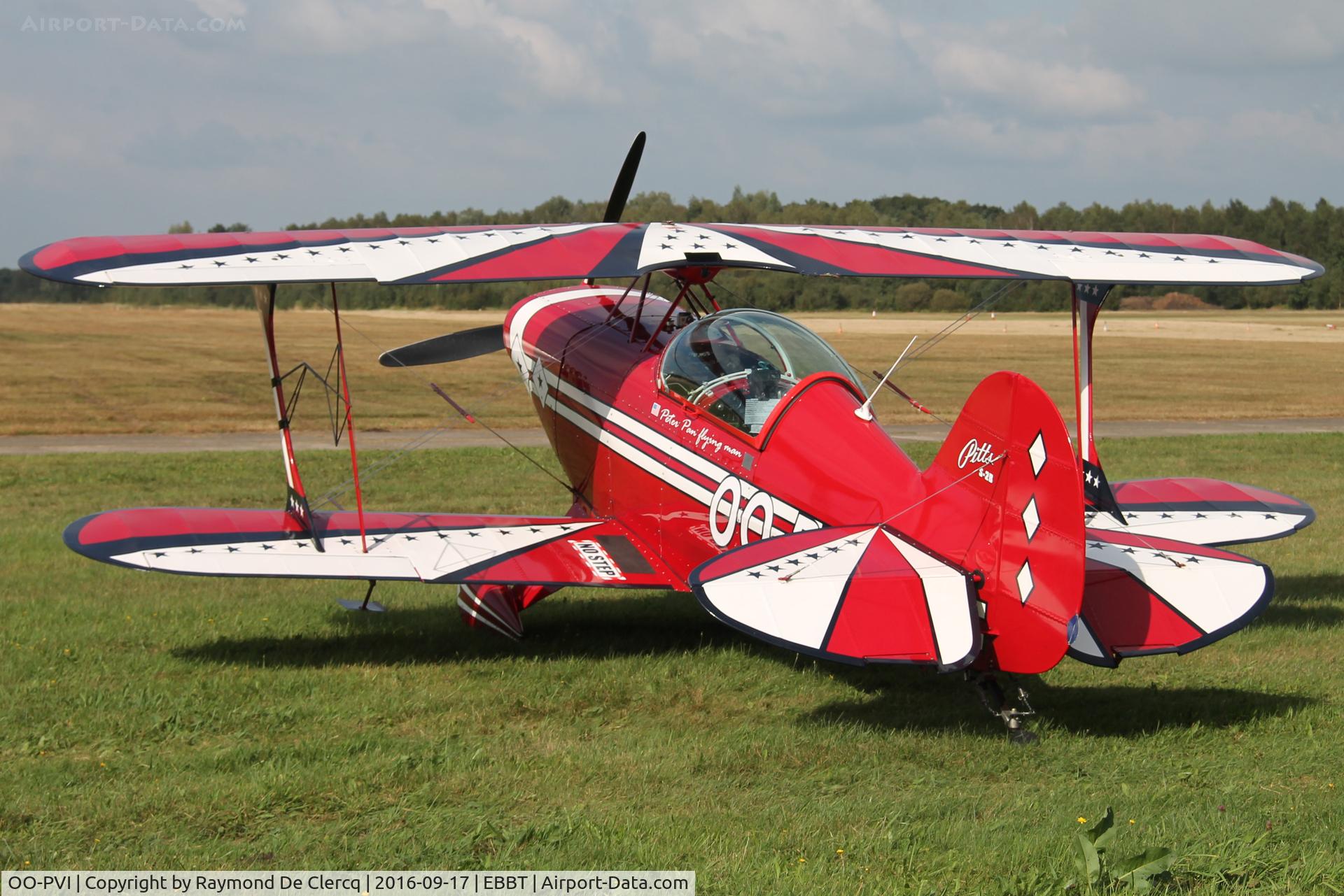 OO-PVI, 1988 Pitts S-2B Special C/N 5144, Flying Festival 2016.