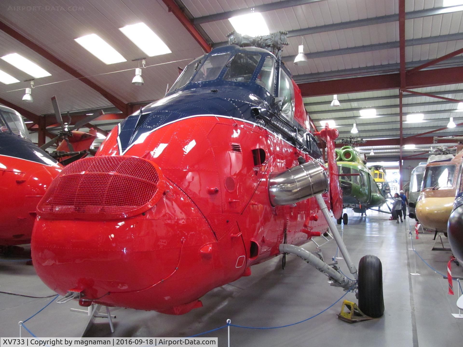 XV733, 1969 Westland Wessex HCC.4 C/N WA628, queens old chopper