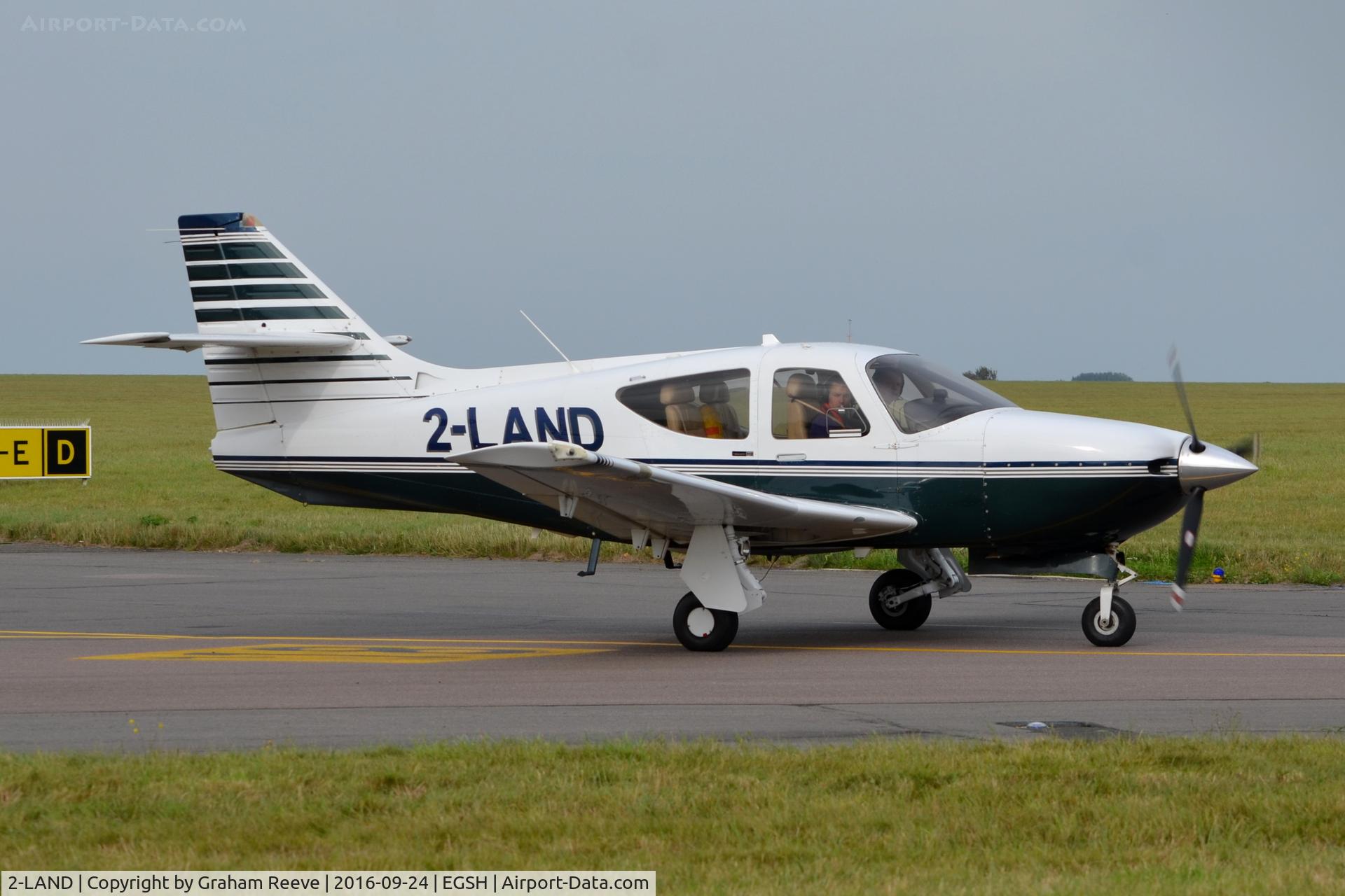 2-LAND, 1999 Rockwell Commander 114B C/N 14662, Departing from Norwich.