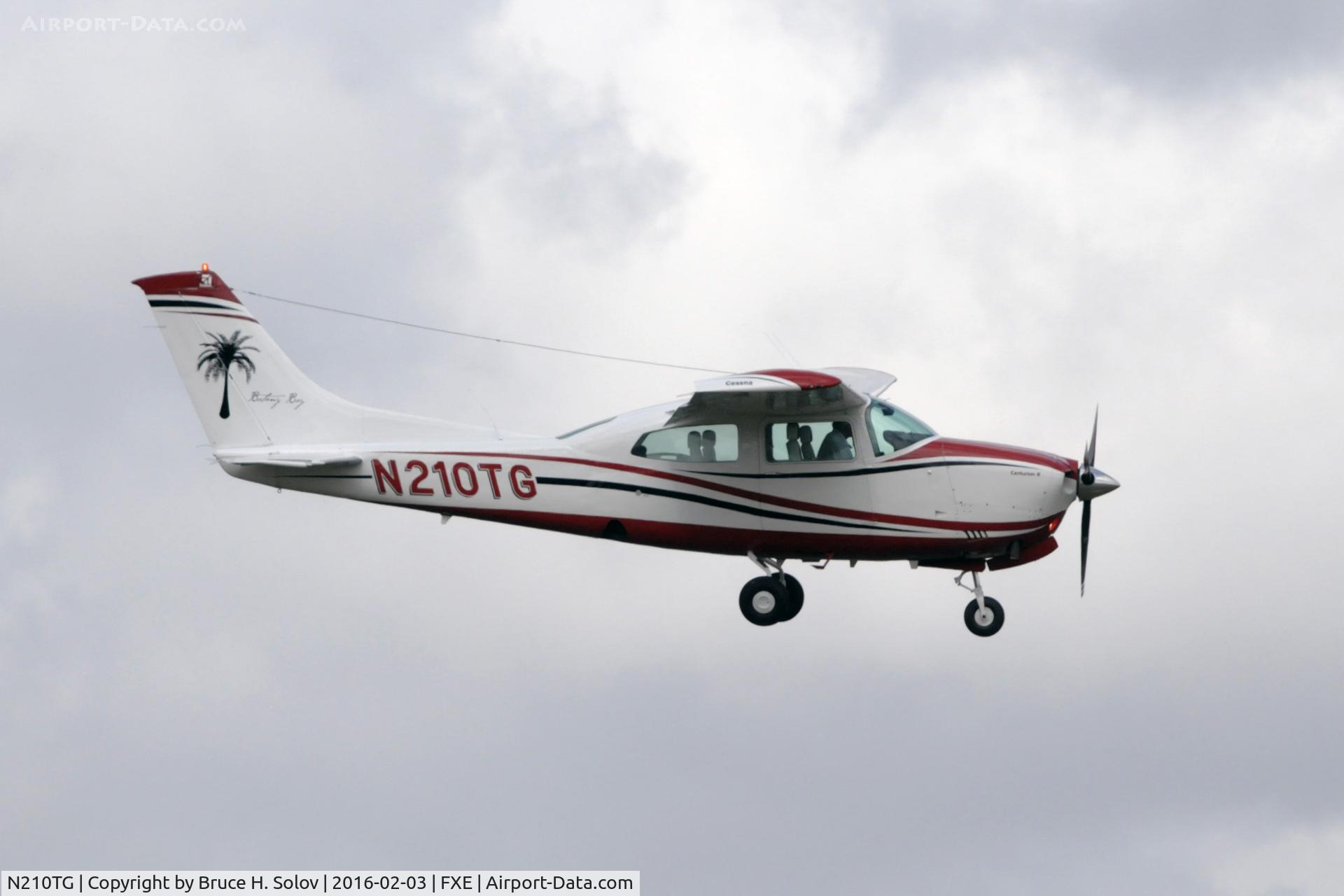 N210TG, 1979 Cessna T210N Turbo Centurion C/N 21063530, on approach
