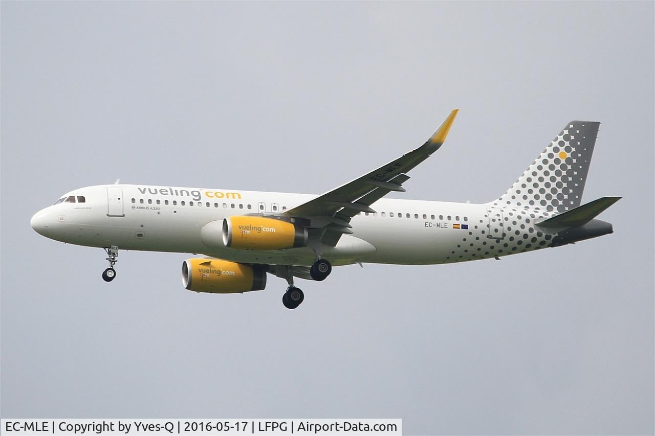 EC-MLE, 2016 Airbus A320-232 C/N 7109, Airbus A320-232(W), Short approach rwy 27R, Roissy Charles De Gaulle Airport (LFPG-CDG)
